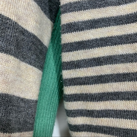 Olive & Oak Wide Striped Soft Preppy Fitted Scoop Neck Sweater Gray Cream Green - Picture 10 of 13